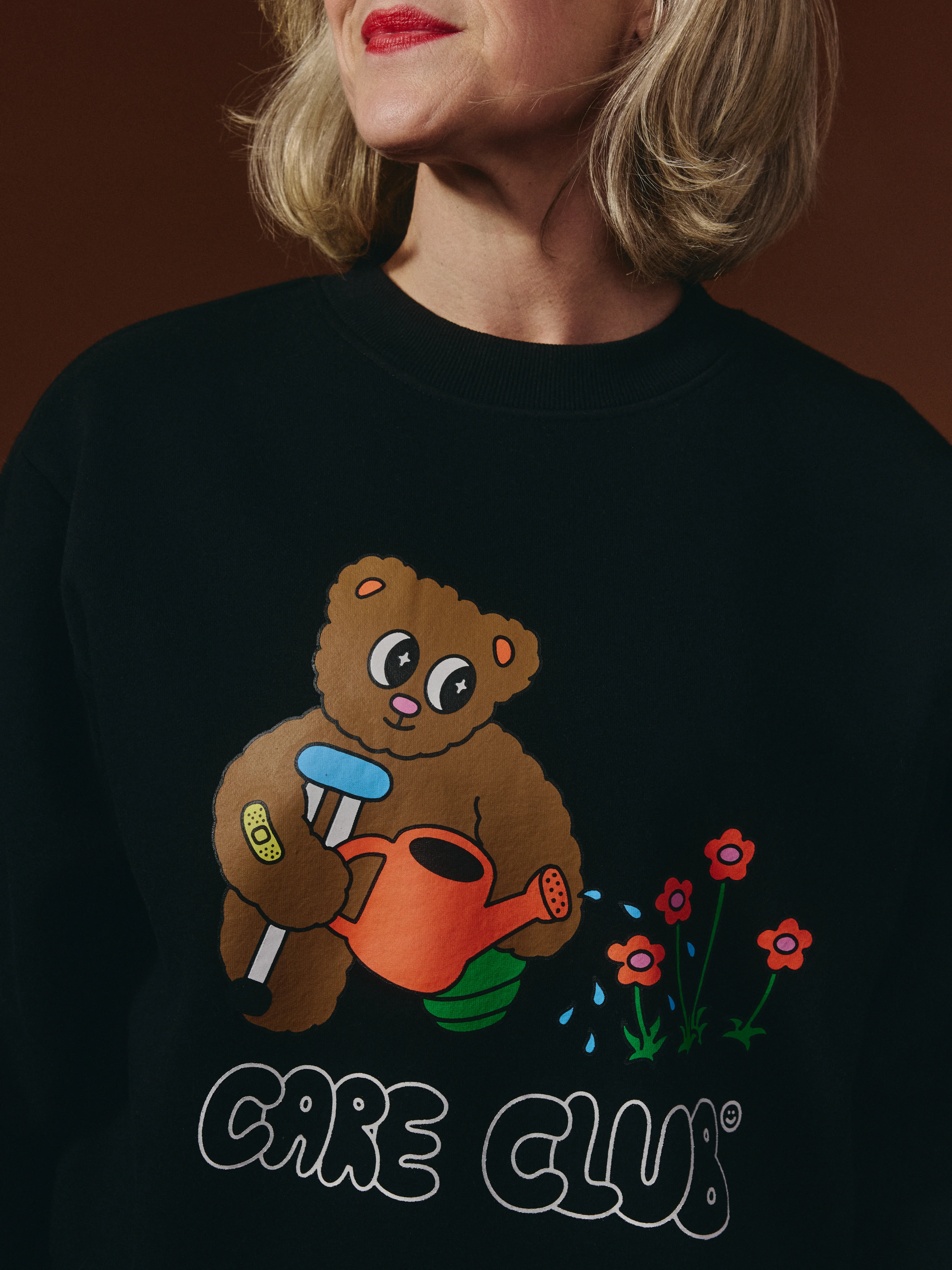 G-M x Pony - Crewneck Black - Teddy ''Care Club'' - Image 3