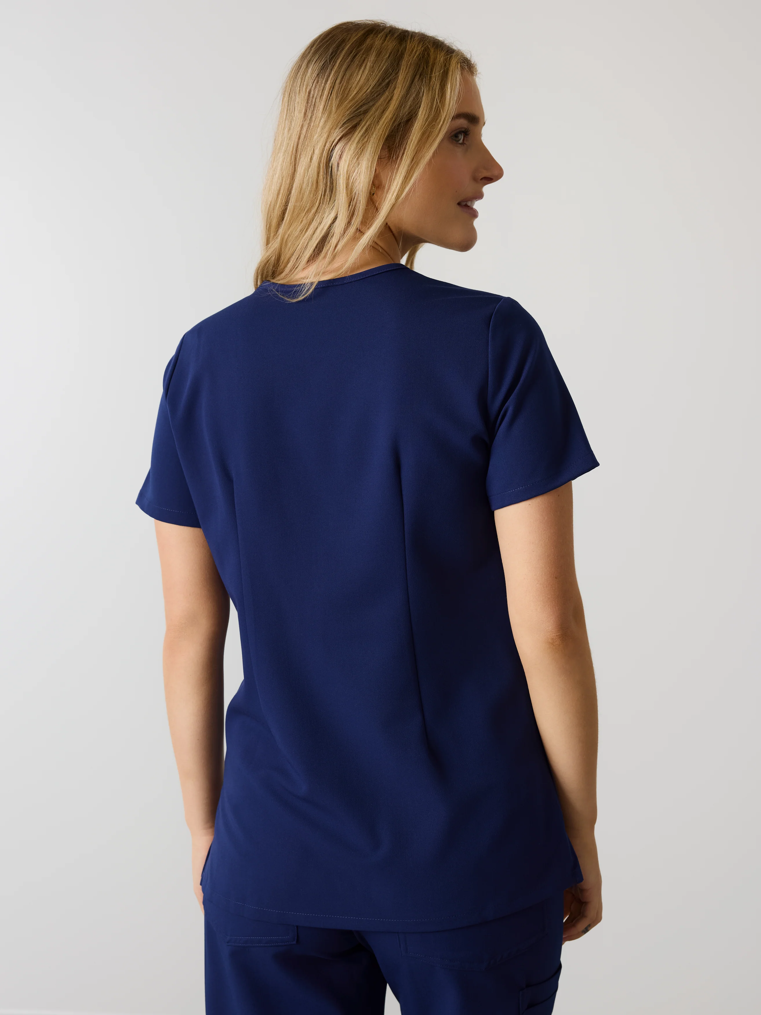 GABRIELLE RE-GARDE™ - MODERN NAVY - One Pocket Scrub Top - SILVADUR™ - Image 3