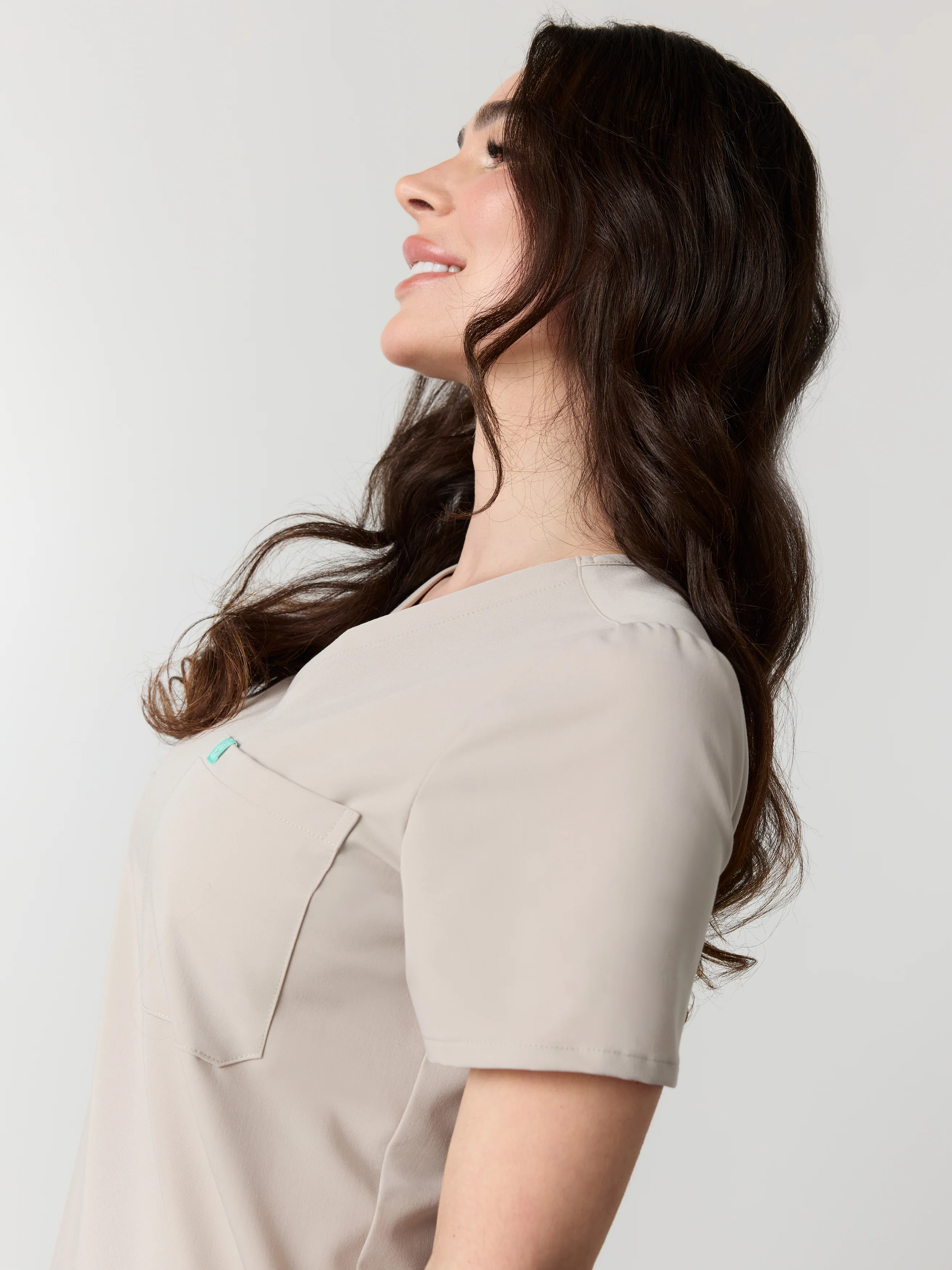 GABRIELLE RE-GARDE™ - GREIGE - One Pocket Scrub Top - SILVADUR™ - Image 2