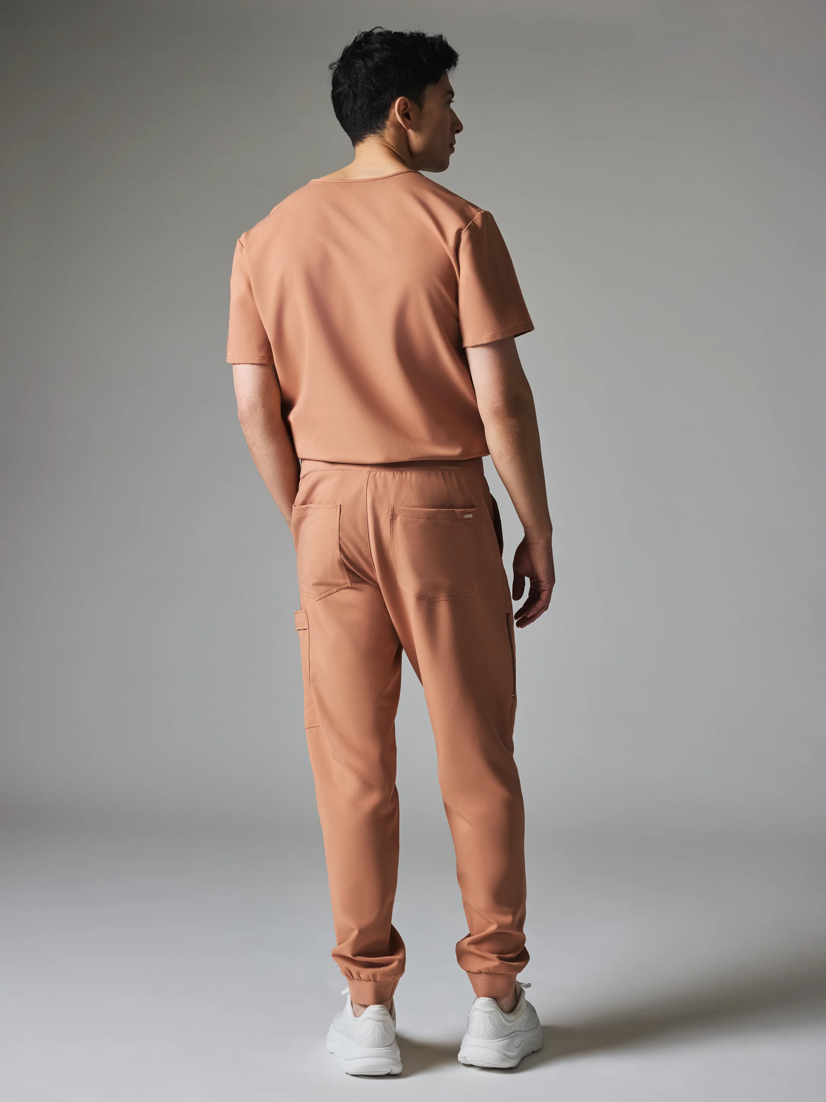 NATHAN GARDE™ - MOCHA - Six Pockets Men's Jogger Pants - SILVADUR™ - Image 4