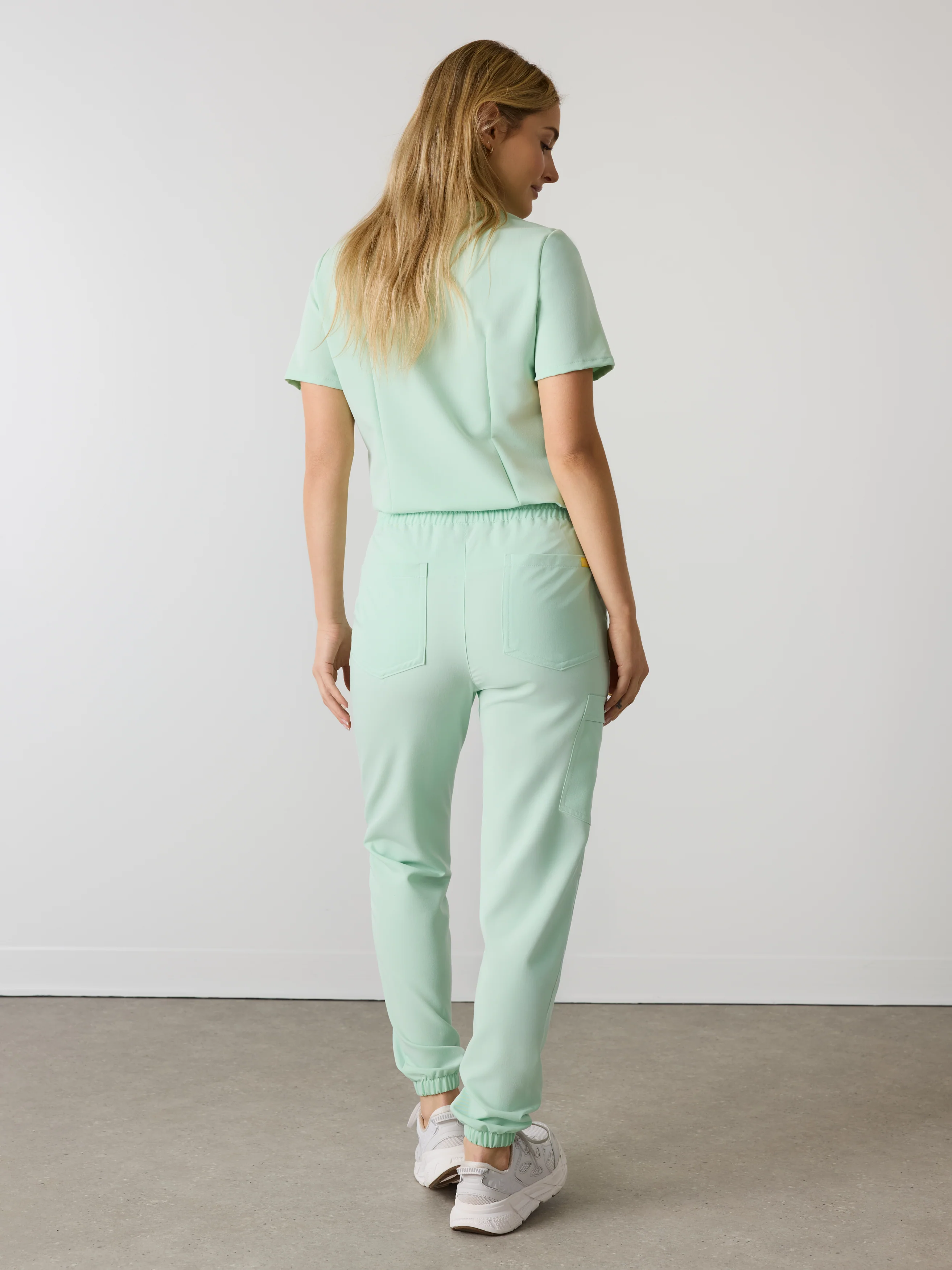 ROSIE RE-GARDE™ - MISTY MINT - Jogger Scrub Pants - SILVADUR™ - Image 4