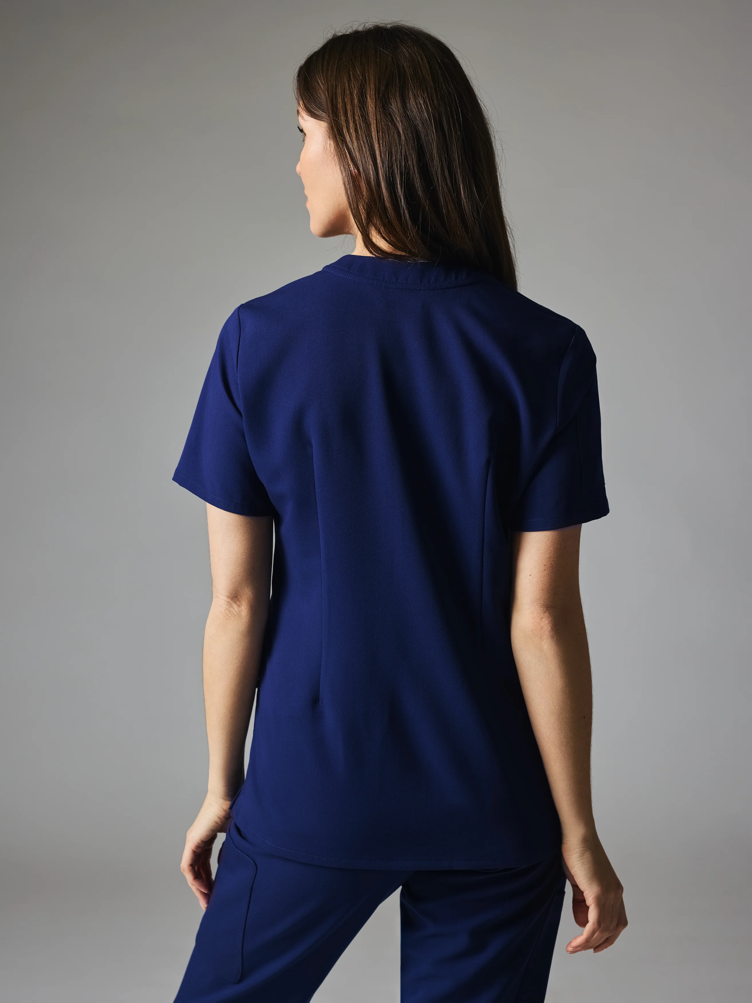 SOFIA GARDE™ - MODERN NAVY - Six Pockets Scrub Top - SILVADUR™ - Image 5