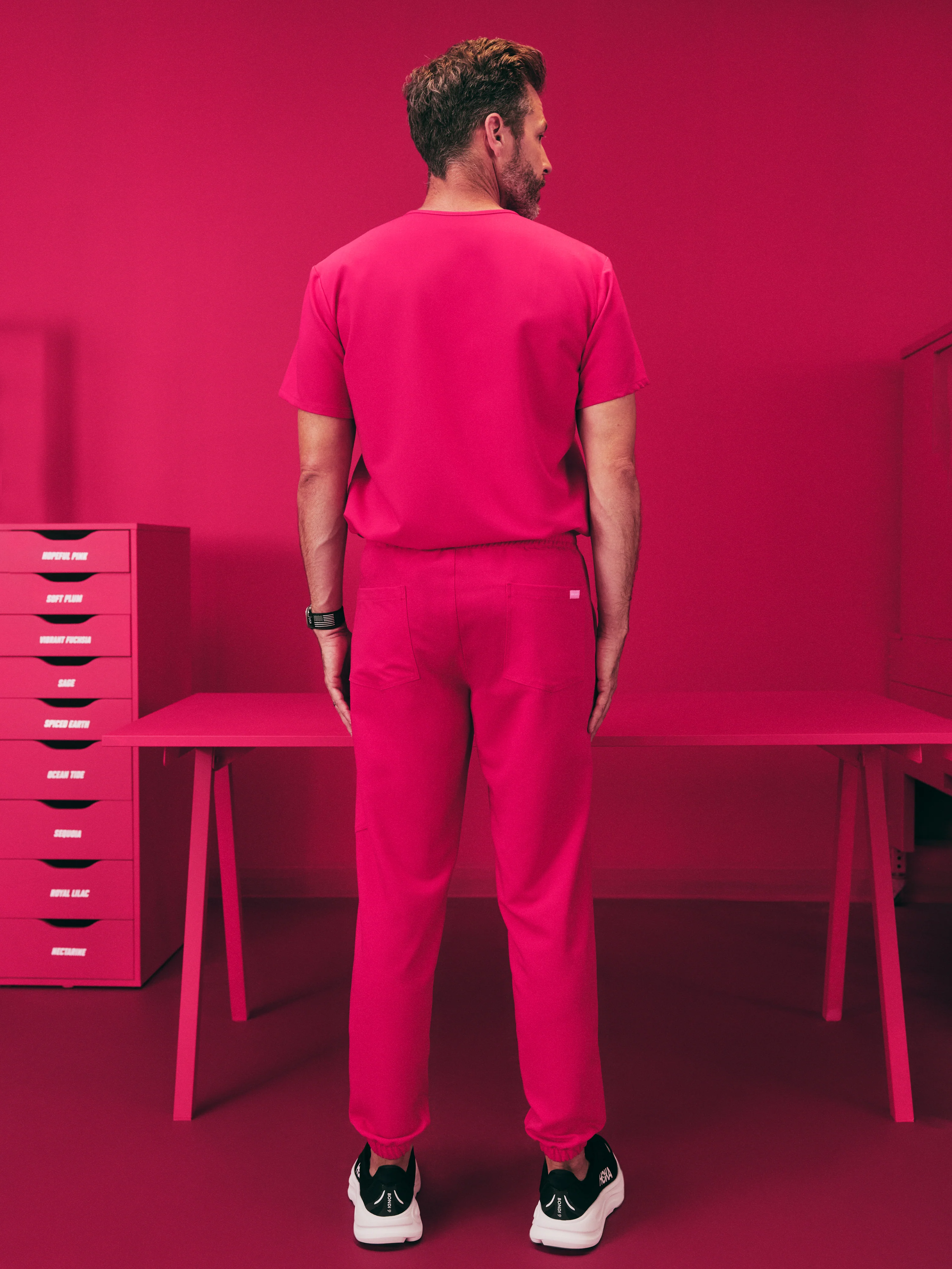 WILLIAM RE-GARDE™ - VIBRANT FUCHSIA - Men's Jogger Pants - SILVADUR™ - Image 4